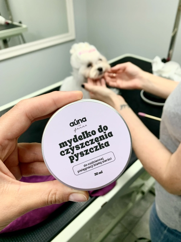 do czyszczenia pyszczka mydelko szczoteczka.webp